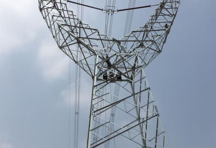 輸電線路導(dǎo)線溫度在線監(jiān)測系統(tǒng)為天津電網(wǎng)安全過冬助力 輸電線路導(dǎo)線溫度在線監(jiān)測系統(tǒng)為天津電網(wǎng)安全過冬助力